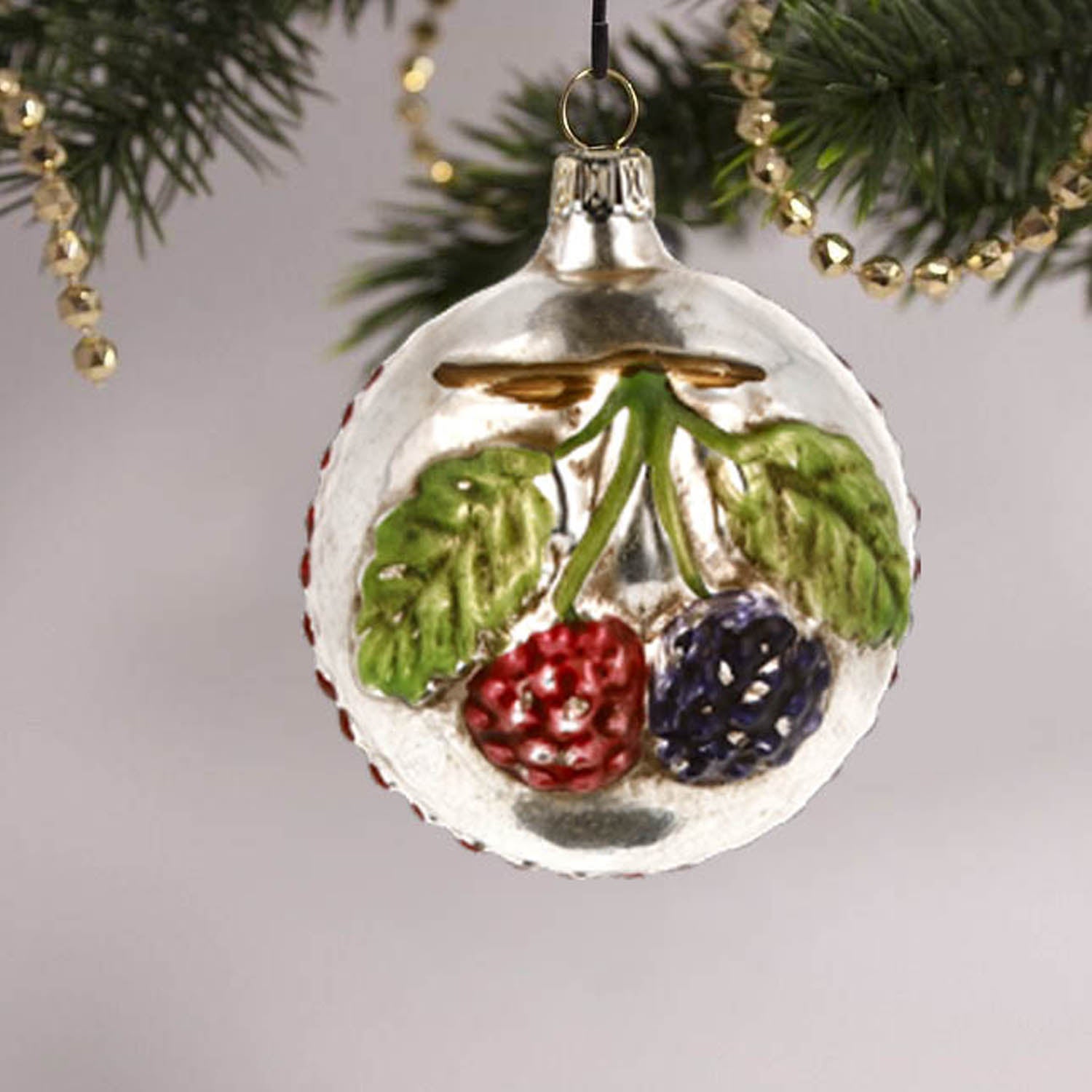 Vintage Ornament "Blackberry with Leaves" in Christmas Tree