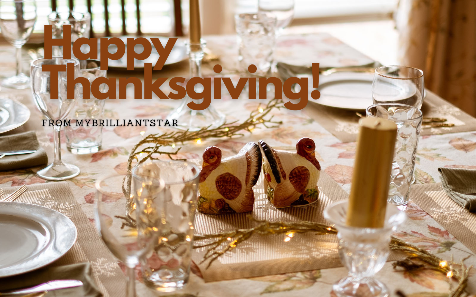 Happy Thanksgiving - decorated Table gold