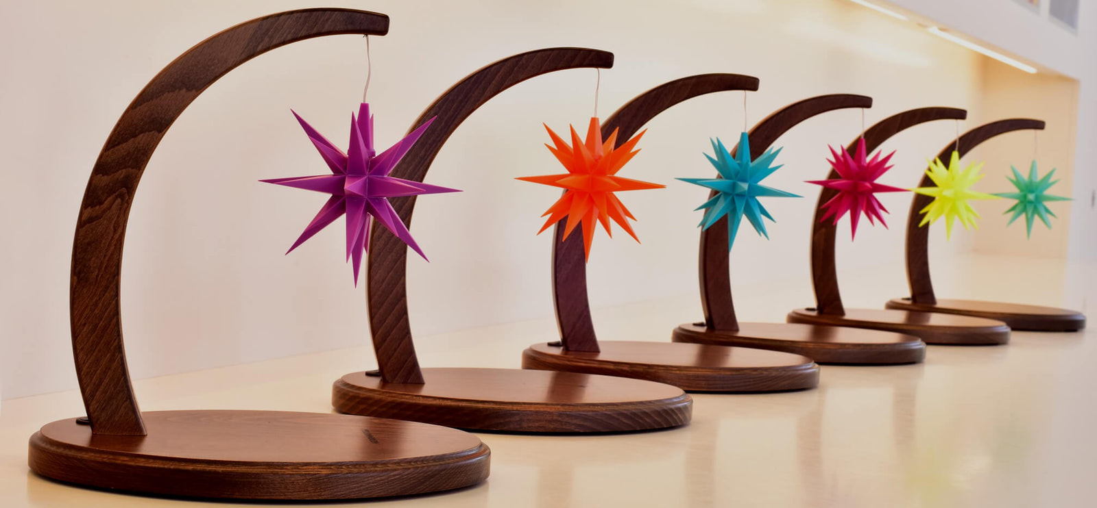 Starbow with Herrnhuter Star