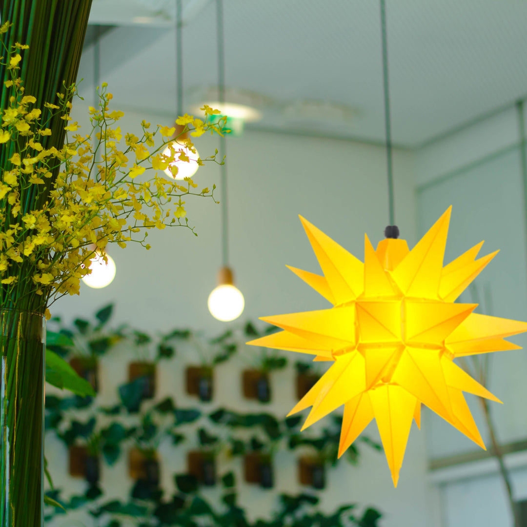 Original Herrnhut plastic star, yellow, ~ 40 cm / 16 inch ø