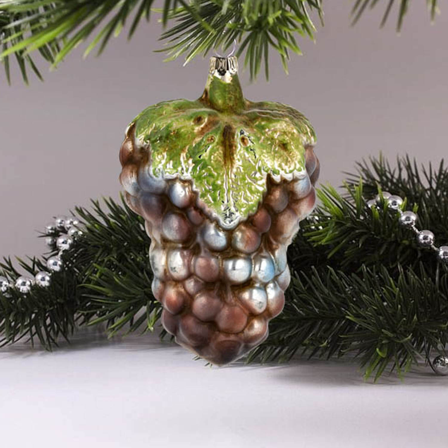 MAROLIN® - Glass ornament "Large grape with leaf"