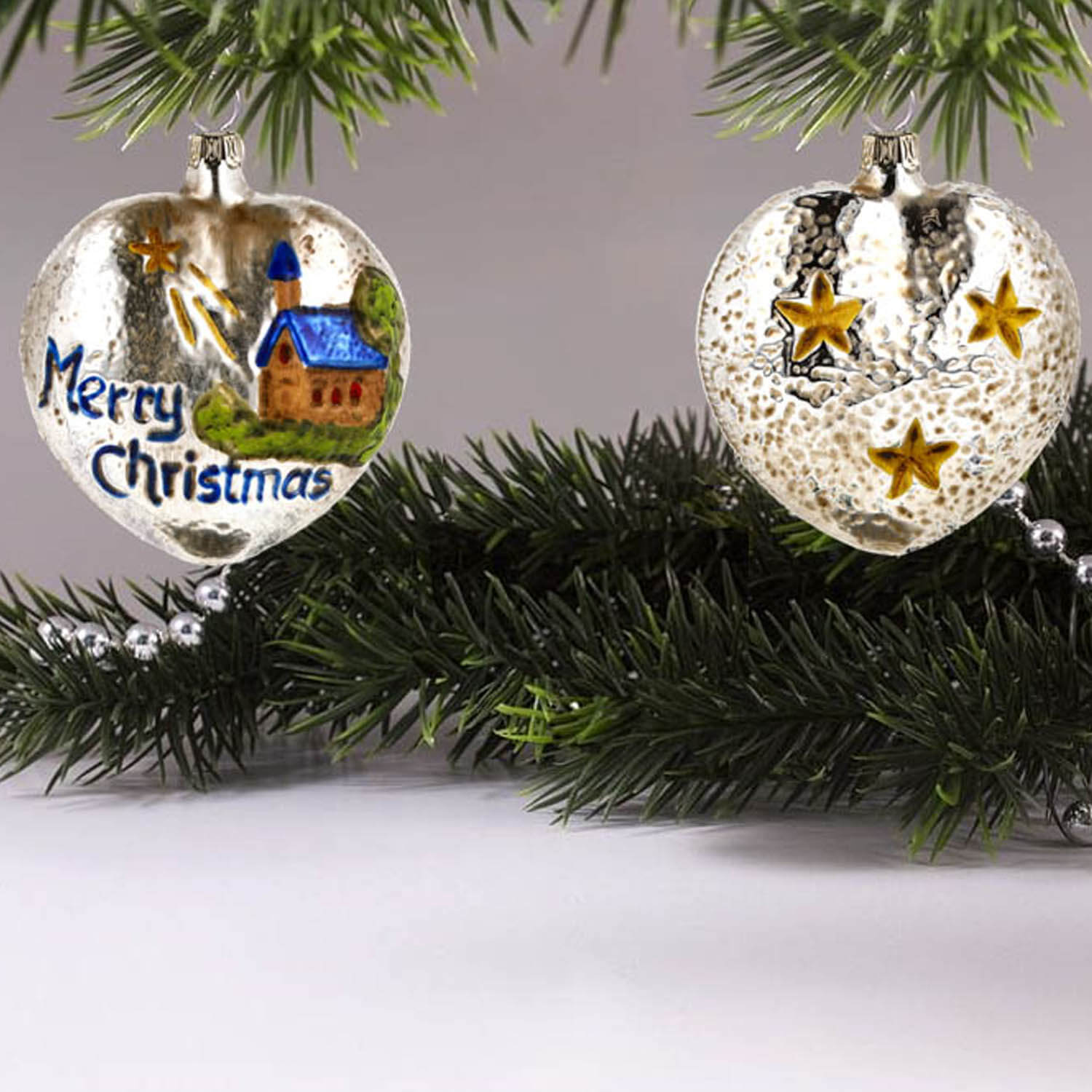 MAROLIN® - Glass ornament "Heart with church and stars blue roof" from front and back 