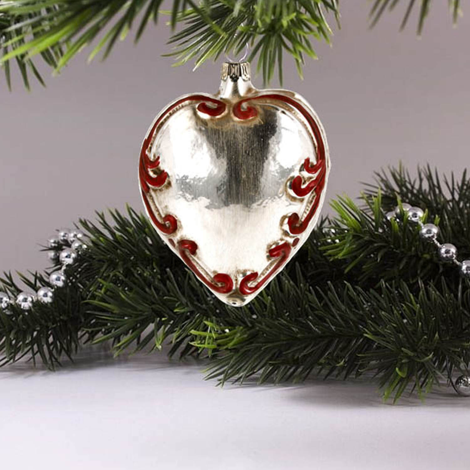 MAROLIN® - Glass ornament "Heart with baroque ornaments"