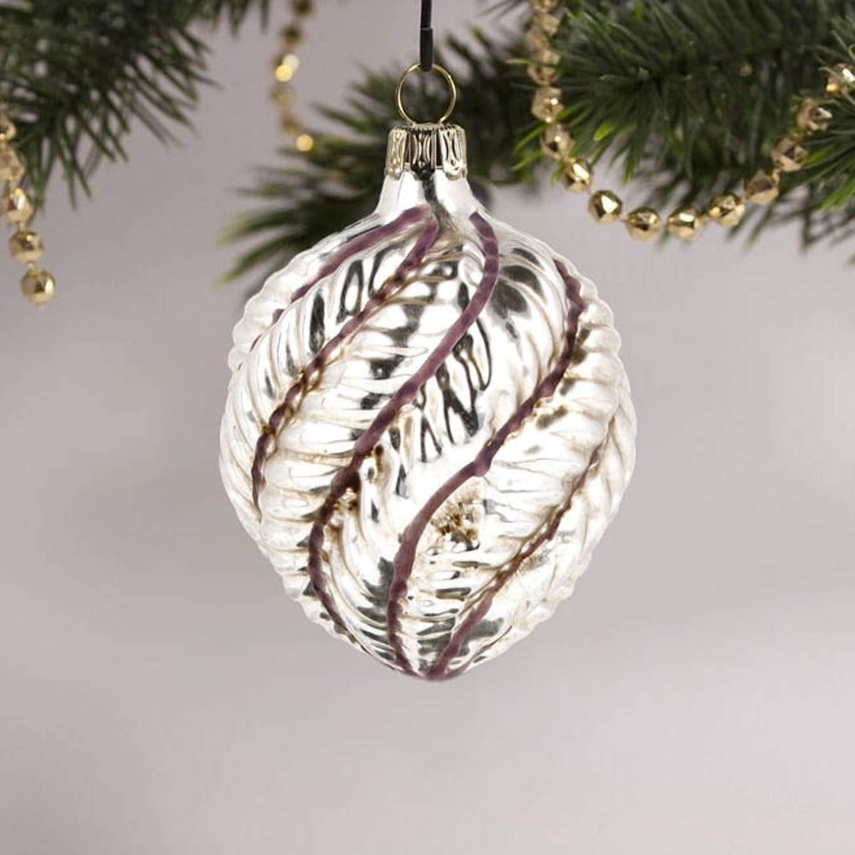 MAROLIN® - Glass ornament &quot;Oval with violet stripes&quot; hanging down